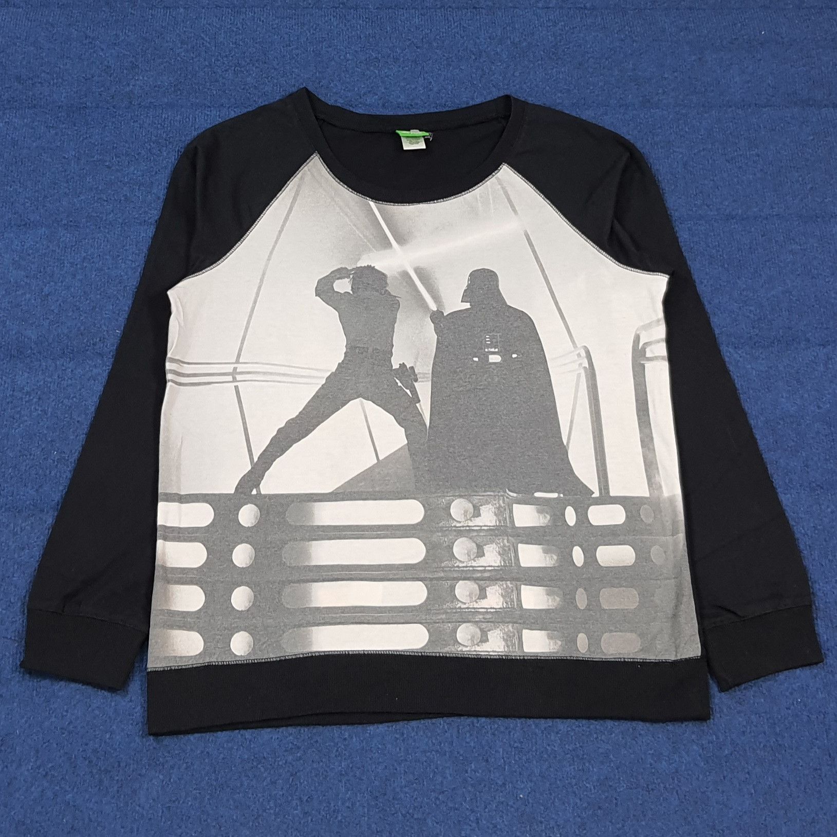 Star Wars Vintage Star Wars Movie Graphic Raglan Sweatshirt C296N1 Size US M / EU 48-50 / 2 - 1 Thumbnail