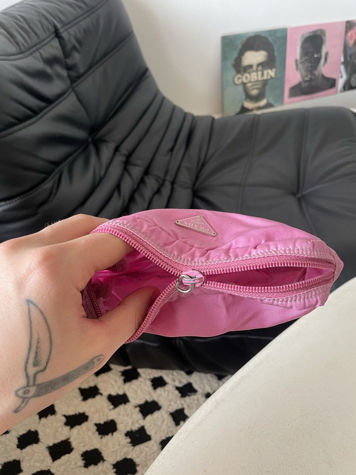 Prada Prada Vintage pink pouch mini clutch toiletry bag Designer Size ONE SIZE - 7 Thumbnail