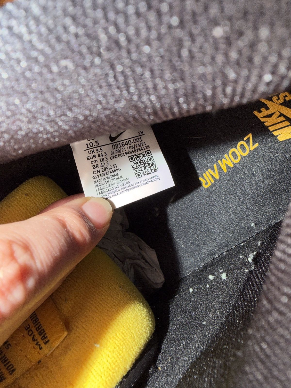 Nike SB Nike SB Dunk High Pro Reverse Goldenrod Size US 10.5 / EU 43-44 - 8 Thumbnail