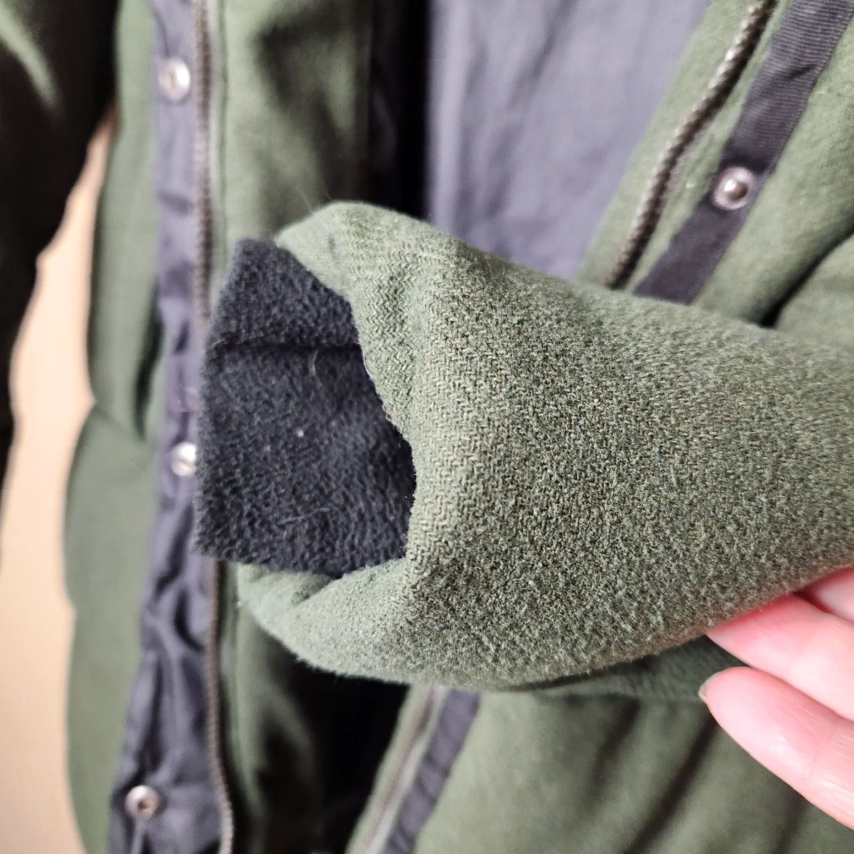 Eddie Bauer Eddie Bauer Womens Olive Wool Blend Hooded Down Puffer Coat S Coat Womens Wool Blend Hooded Down Puffer Coat Olive Green Size S / US 4 / IT 40 - 4 Thumbnail