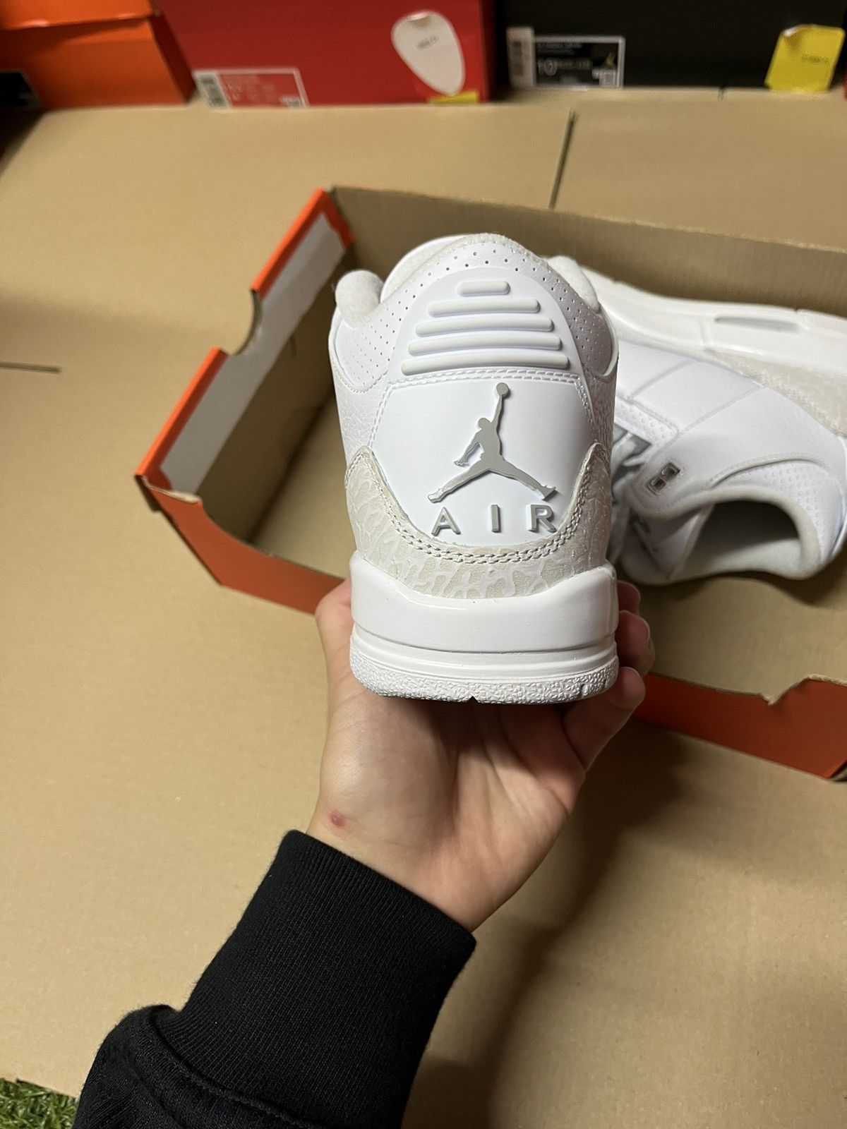 Nike Jordan 3 Retro Pure Money Size US 5.5 / IT 35.5 - 4 Thumbnail