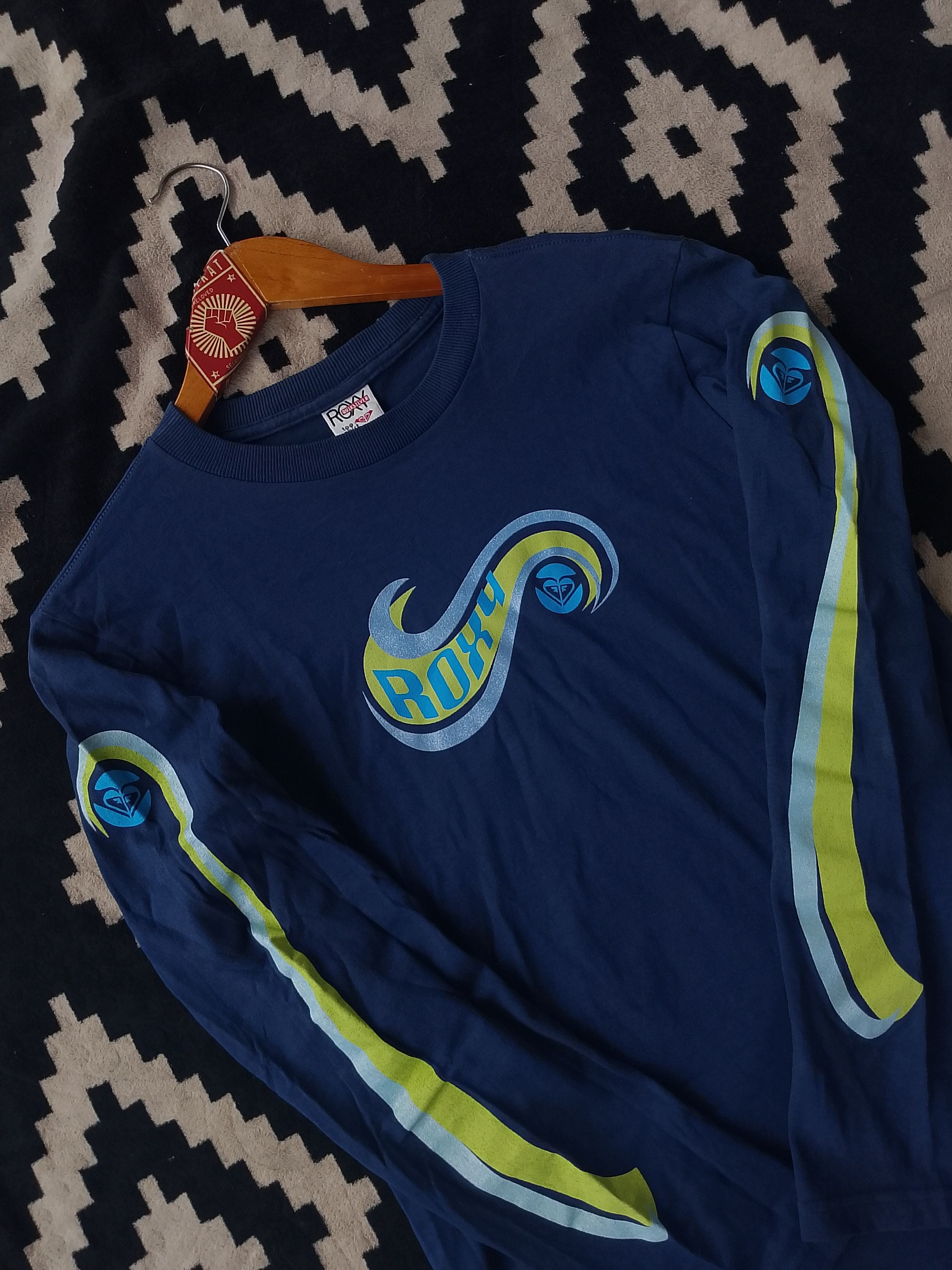 Quiksilver 💥 Vintage Surfwear Roxy Quiksilver Long Sleeve T-shirt Size US S / EU 44-46 / 1 - 3 Thumbnail