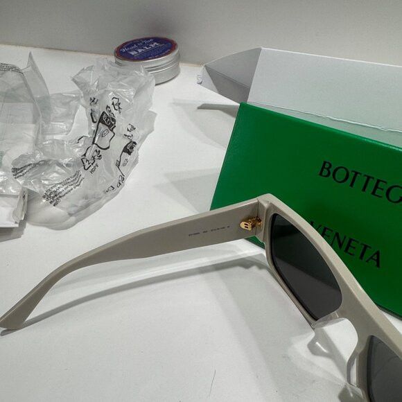 Bottega Veneta Bottega Veneta 57mm Rectangular Sunglasses Size ONE SIZE - 8 Thumbnail