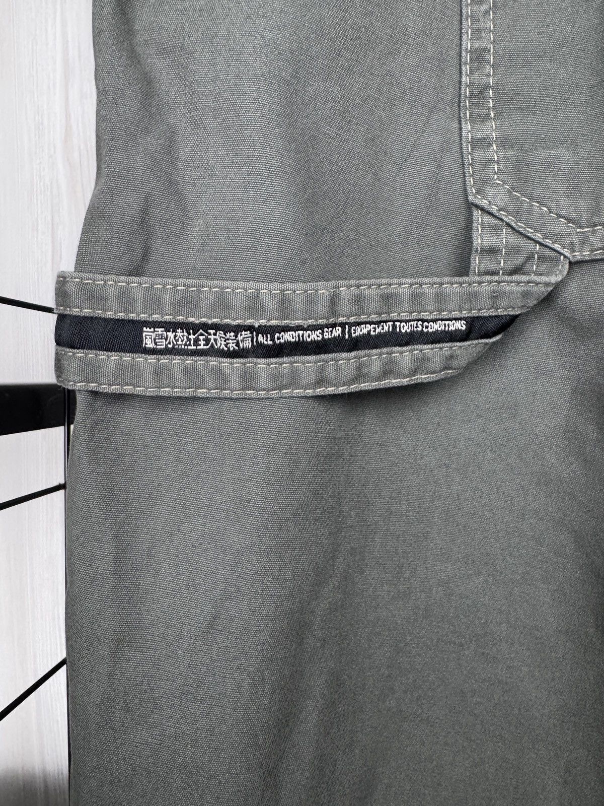 Nike ACG Nike ACG vintage carpenter cargo work shorts size 40 Size US 40 / EU 56 - 8 Thumbnail