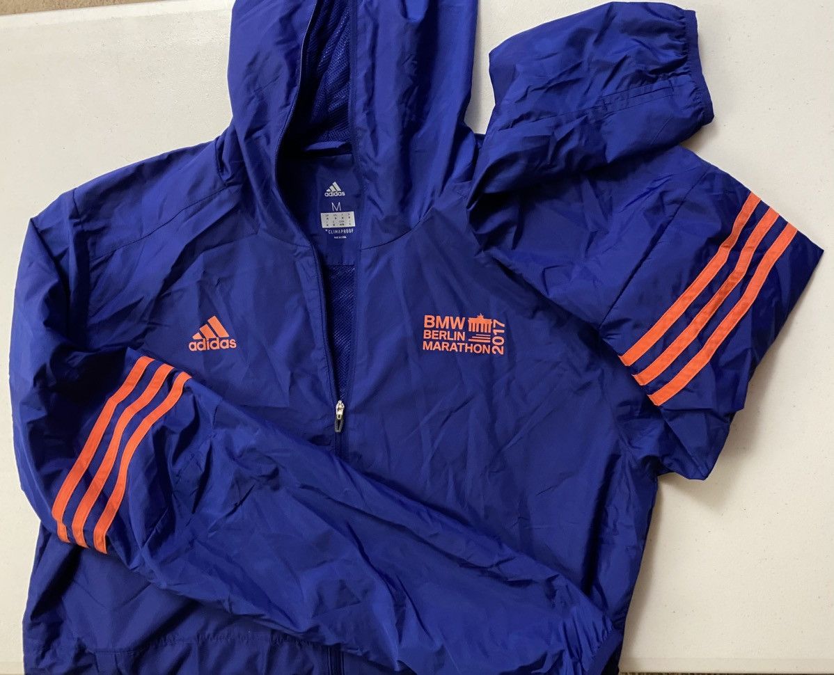 Adidas Adidas 2017 Berlin Marathon Climaproof Hooded Windbreaker M Size US M / EU 48-50 / 2 - 6 Thumbnail