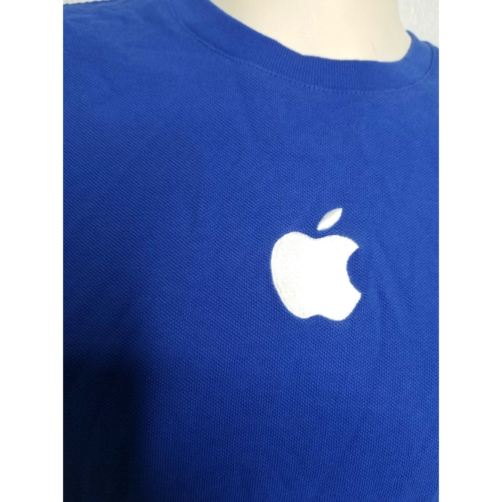 Apple VINTAGE Apple Store Employee T Shirt Main Selling Point Blue Embroidered Graphic Unisex M 21" Pit to Pit Mens Size US M / EU 48-50 / 2 - 3 Thumbnail