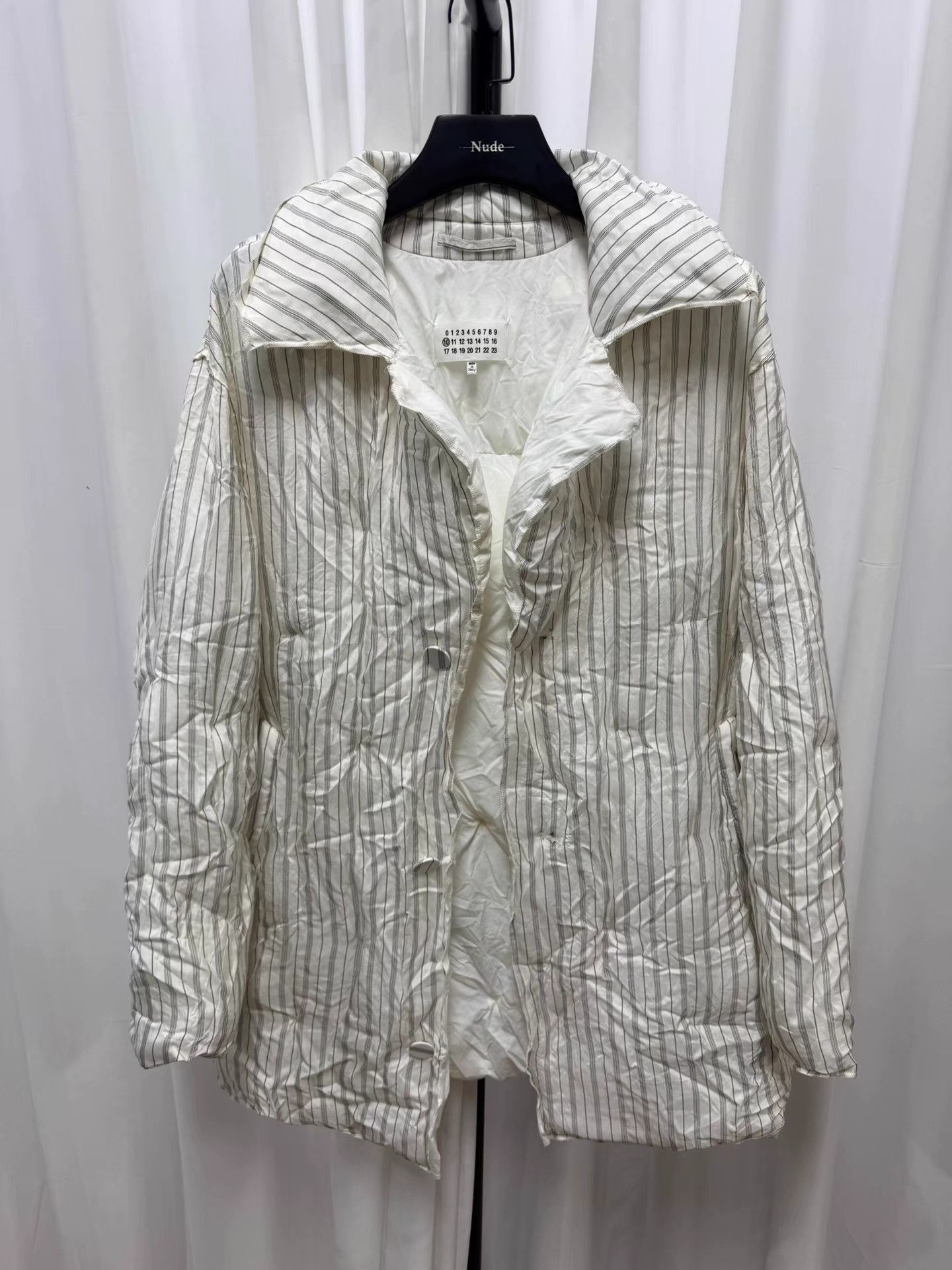 Maison Margiela White Striped Lightweight Jacket Size S Size US S / EU 44-46 / 1 - 1 Thumbnail