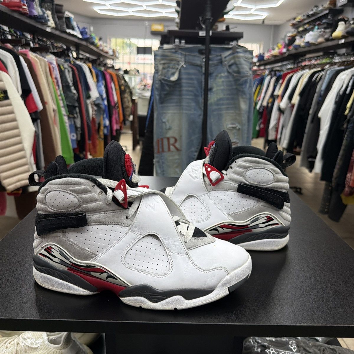 Jordan Brand Nike Air Jordan 8 VIII Retro Bugs Bunny 2025 Size 10 Size US 10 / EU 43 - 2 Thumbnail