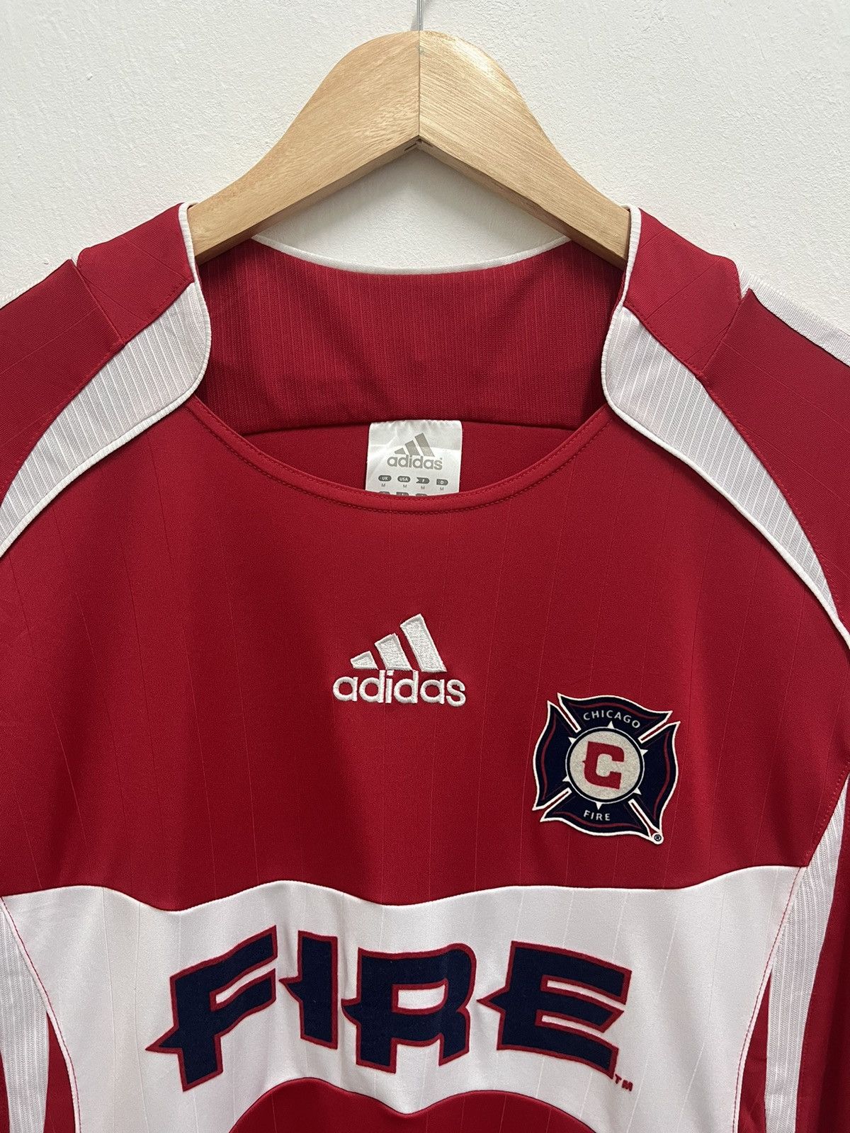 Adidas Vintage Adidas Chicago Fire 2007 Home Jersey MLS Size US M / EU 48-50 / 2 - 4 Thumbnail