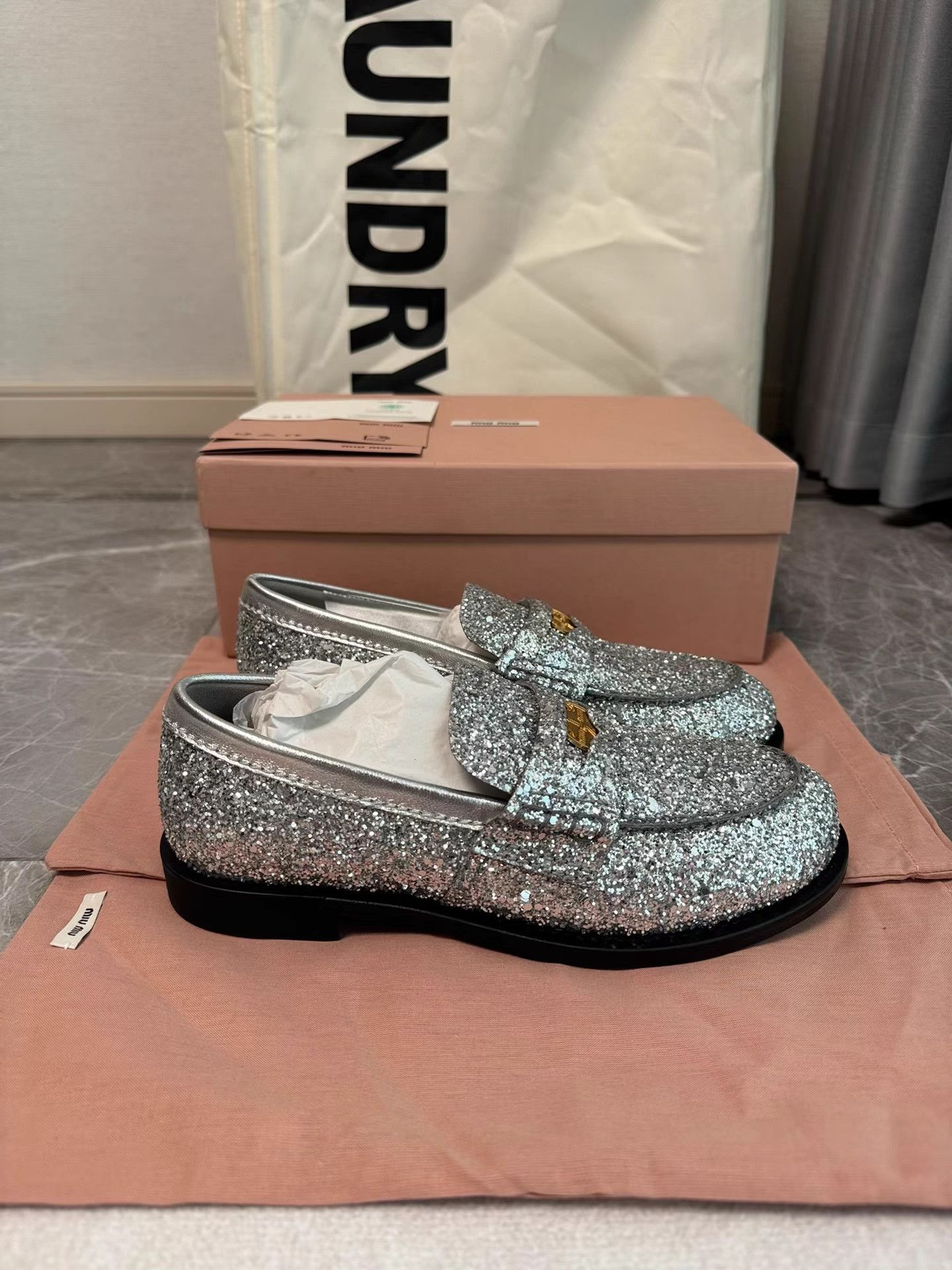 Miu Miu MiuMiu Sequin Penny Loafers K6 Size US 6 / IT 36 - 5 Thumbnail