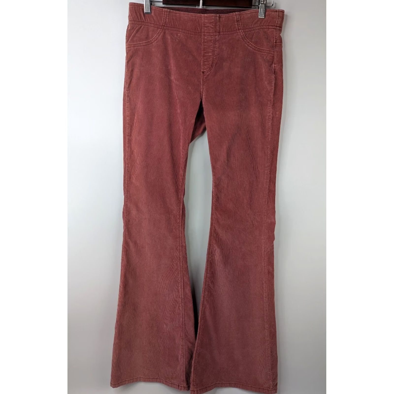Free People VINTAGE Free People We The Free Rose Pink Corduroy Pull-on Flare Jeans Sz 28 Boho Hippie Size 28" / US 6 / IT 42 - 2 Thumbnail