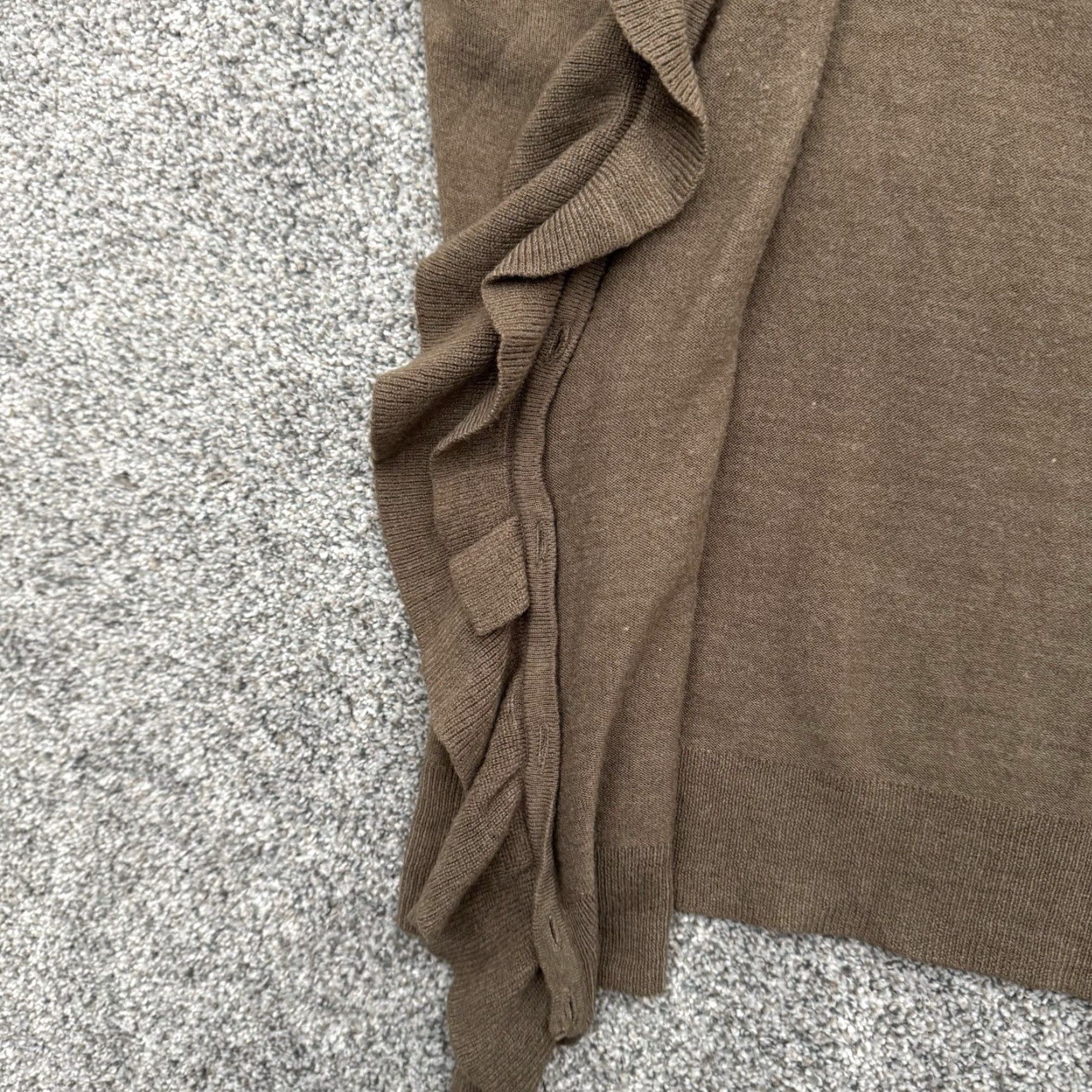 Vintage VINTAGE? New York & Company Open Ruffle Cardigan XL Office Soft Girl Fairy Grunge Sweater Cardigan Women XL Brown Acrylic Ruffle Open Office Size XL / US 12-14 / IT 48-50 - 3 Thumbnail