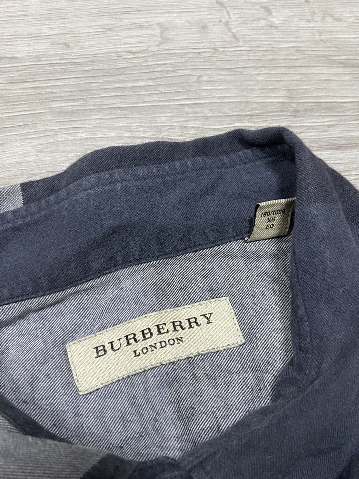 Burberry × Vintage Burberry Brit vintage shirt nova check buttons Size US XL / EU 56 / 4 - 6 Thumbnail