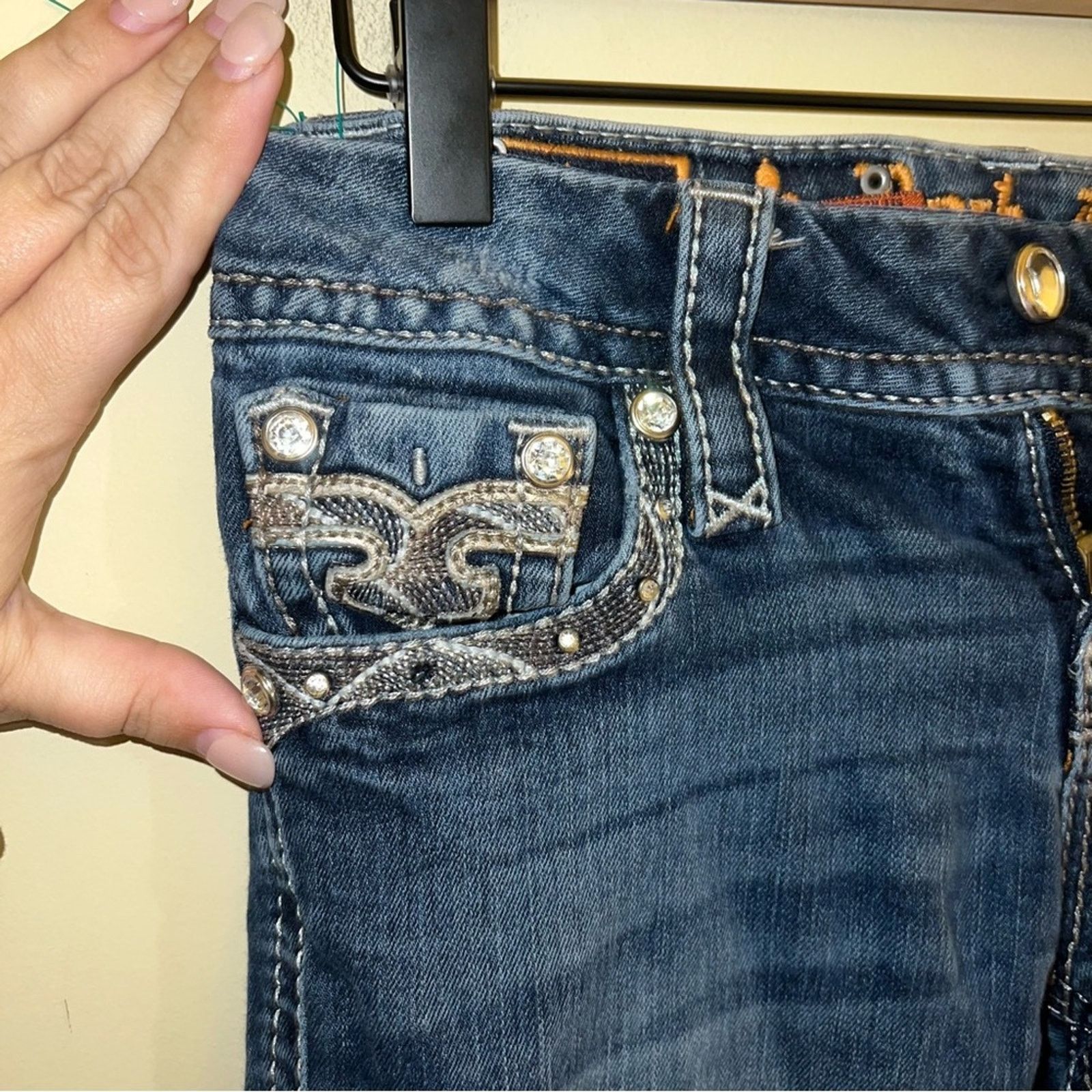 Rock Revival ROCK REVIVAL Sapphire bootcut bedazzled jeans 25 Size 25" / US 0 / IT 36 - 2 Thumbnail