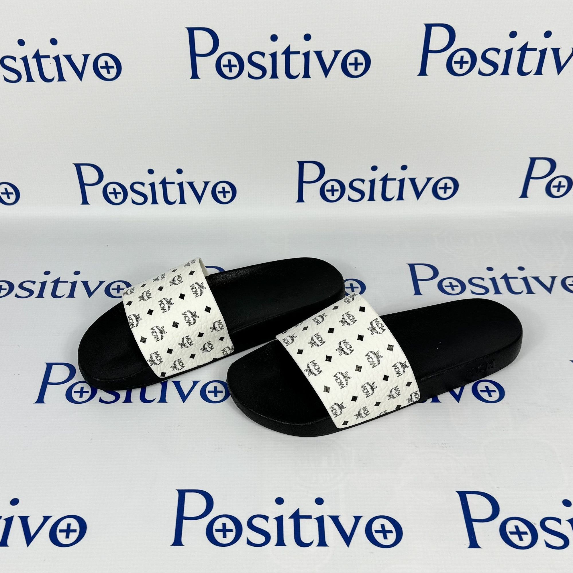 MCM MCM White/Black Monogram Print Rubber Slides US 12 EU 45 Size US 12 / EU 45 - 2 Thumbnail