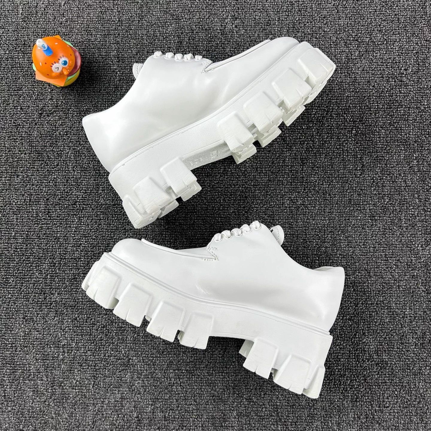Prada Prada White Platform Shoes EU 35 Size US 4 / IT 34 - 3 Thumbnail