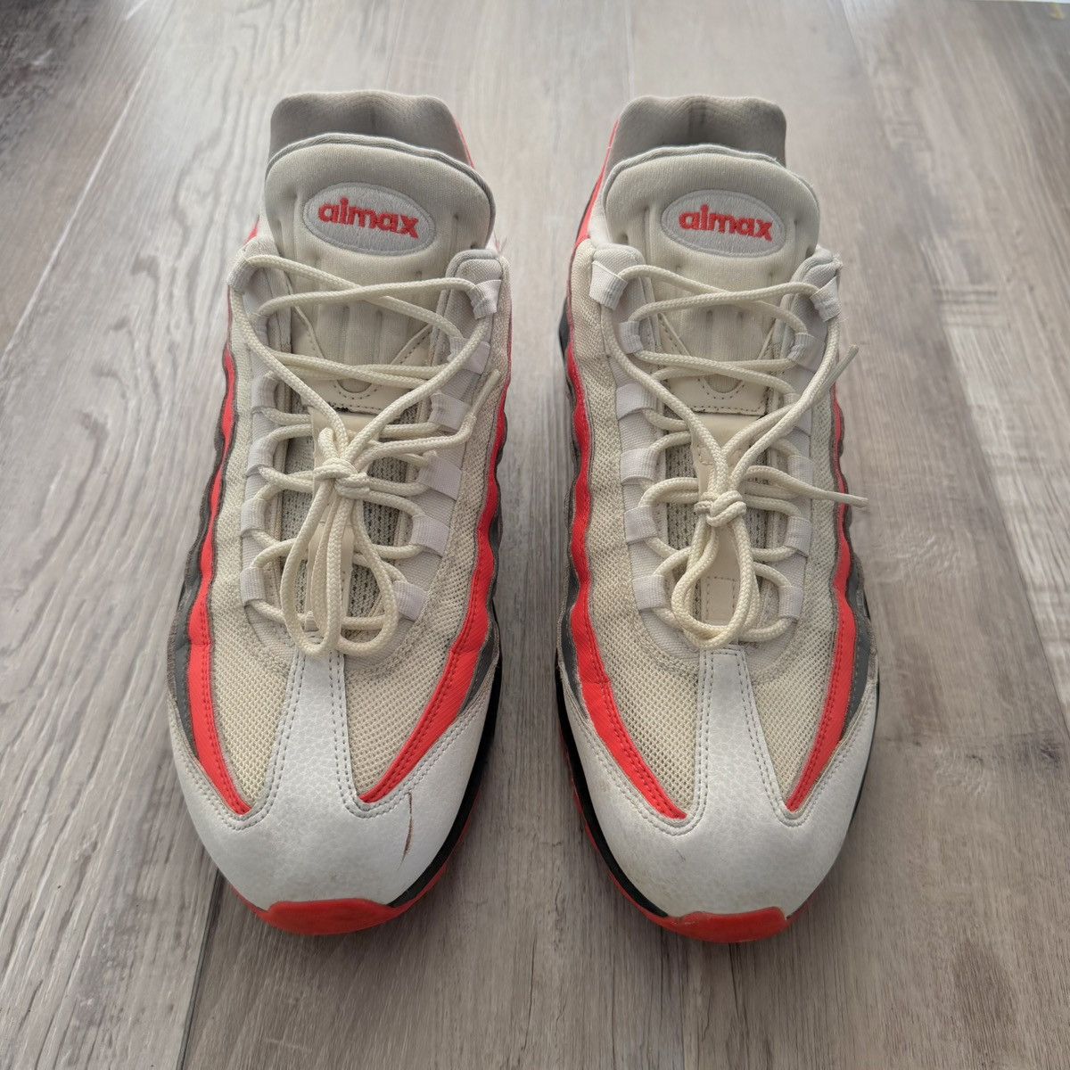 Nike NIKE • Air Max 95 "Bright Crimson Comet" (13M) Size US 13 / EU 46 - 4 Thumbnail