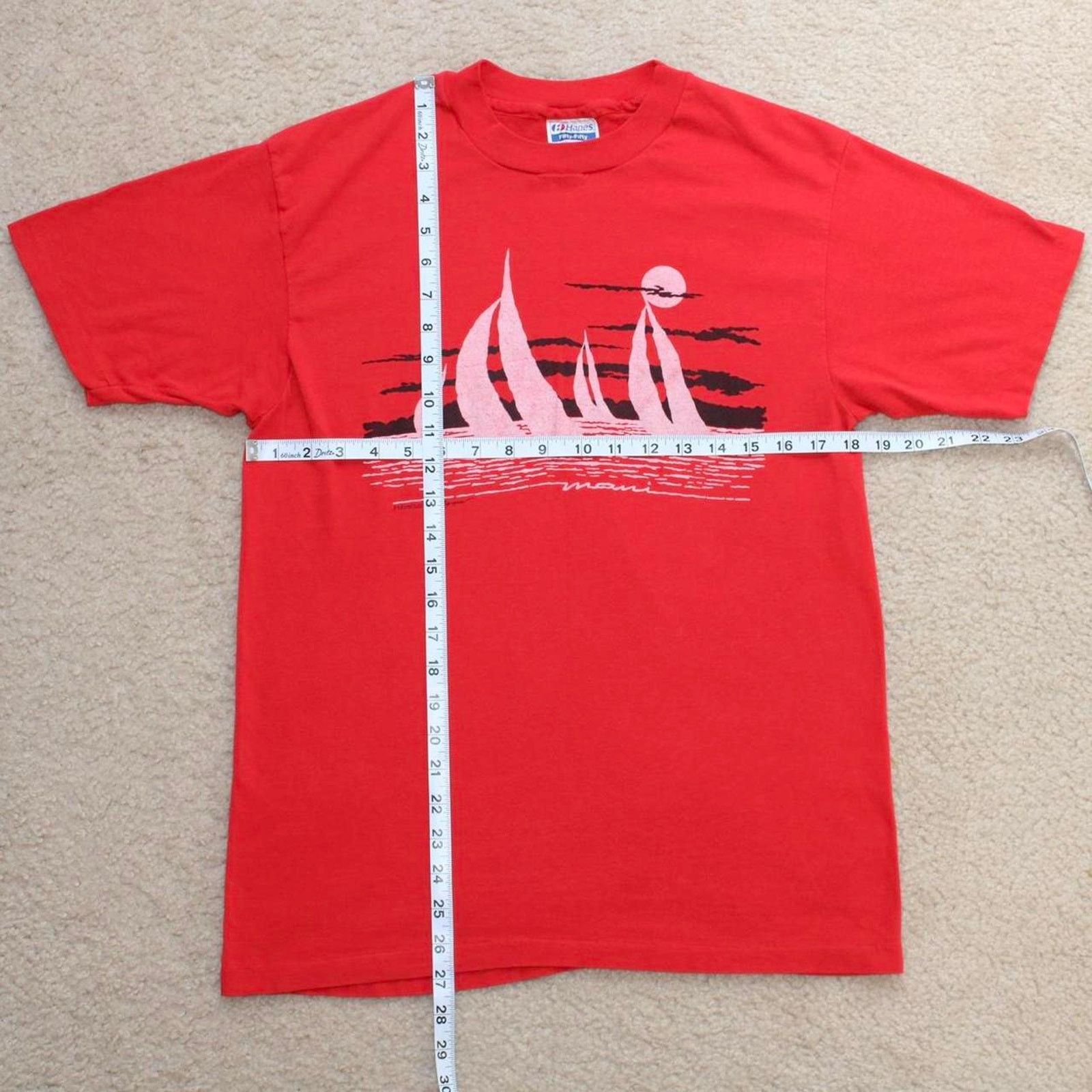 & Other Stories Red Vintage 90’s Hawaiian Sailboats Graphic Tee Size US L / EU 52-54 / 3 - 2 Thumbnail