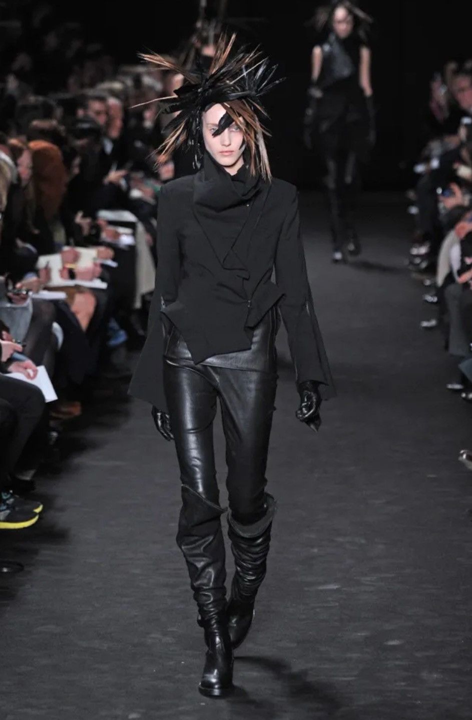Ann Demeulemeester F/W12 Ann Demeulemeester Asymmetrical Draped Jacket Size XS / US 0-2 / IT 36-38 - 7 Thumbnail