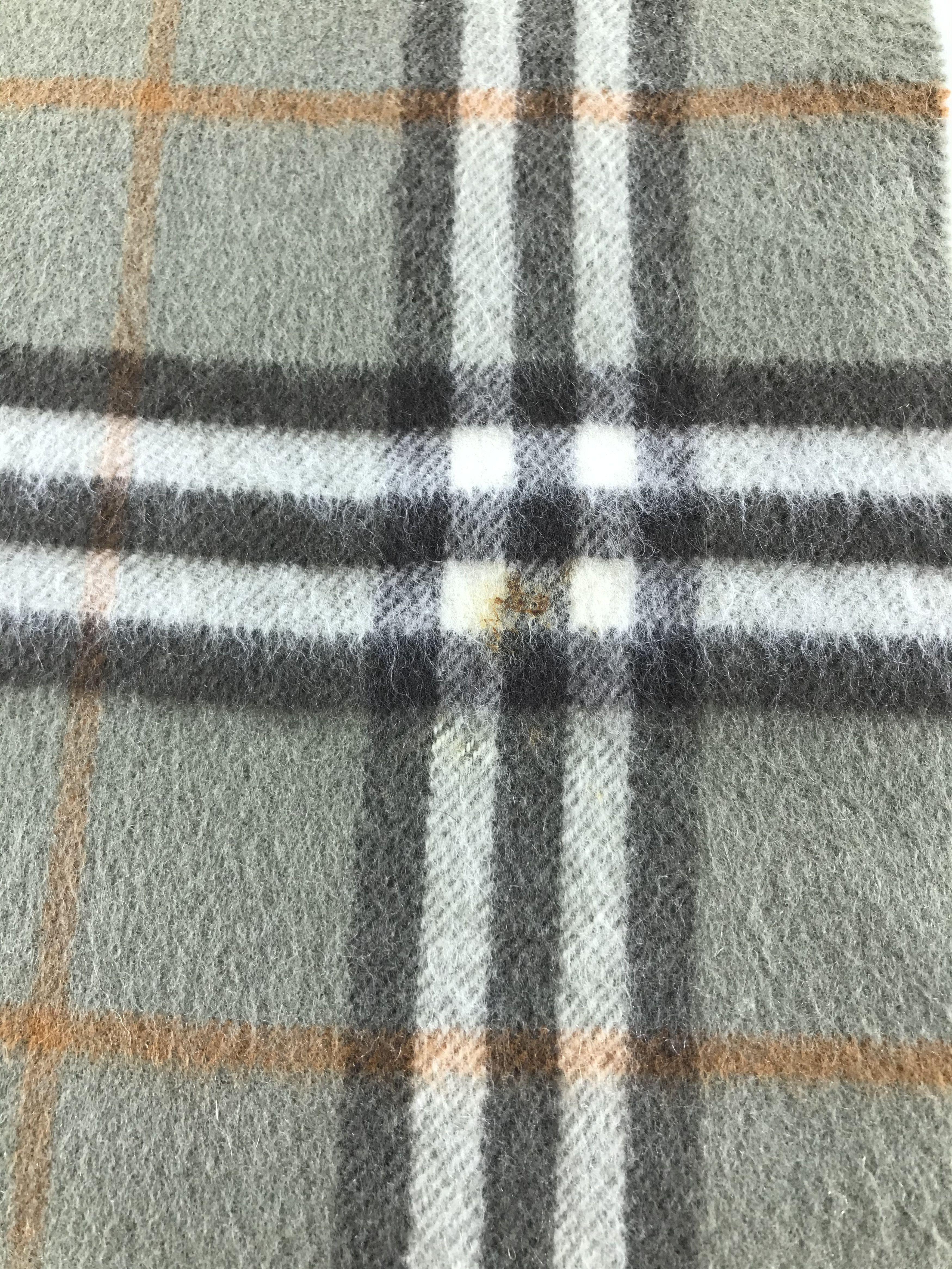 Vintage Burberry Scarf/Muffler/Neckwear MF1594