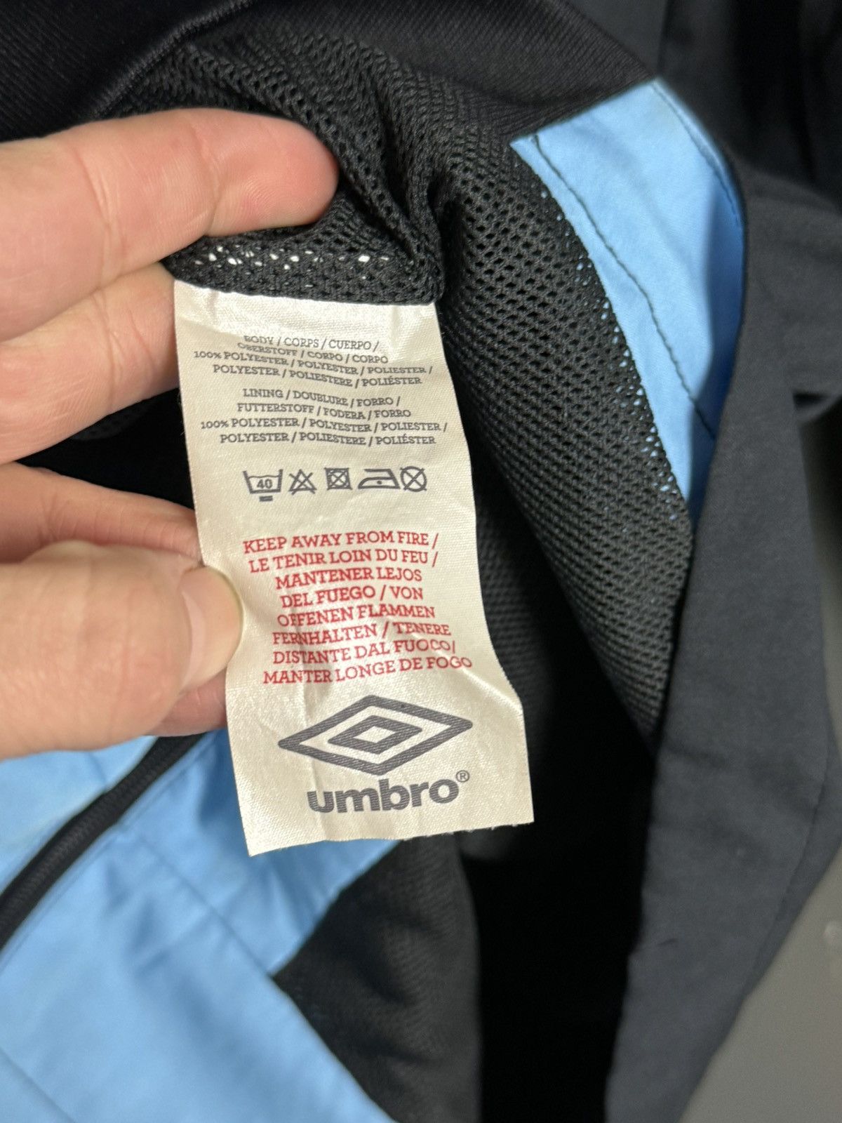 Umbro Manchester City Training Football Soccer Jacket Size US M / EU 48-50 / 2 - 17 Thumbnail