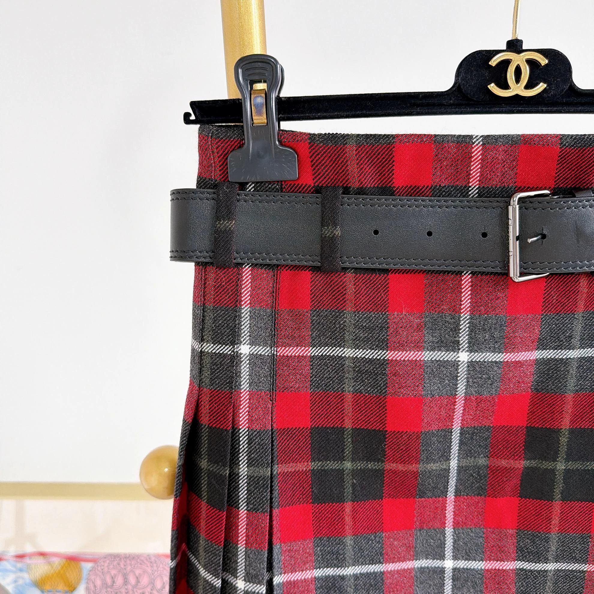 Christian Louboutin CD colorblock check wool pleated skirt F34 Size 25" / US 0 / IT 36 - 3 Thumbnail