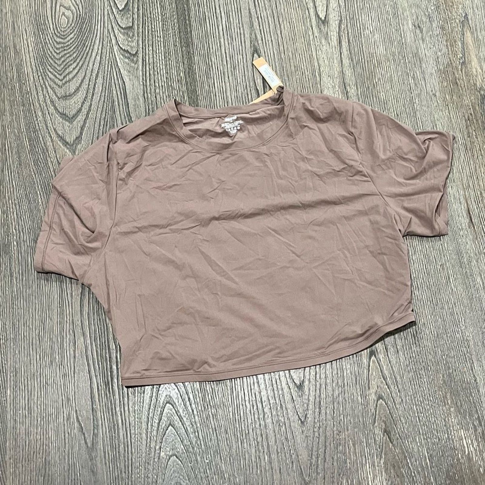 SKIMS NWT Skims Super Cropped T-Shirt Short Sleeve Stretch Size 3XL / US 20-22 - 1 Thumbnail