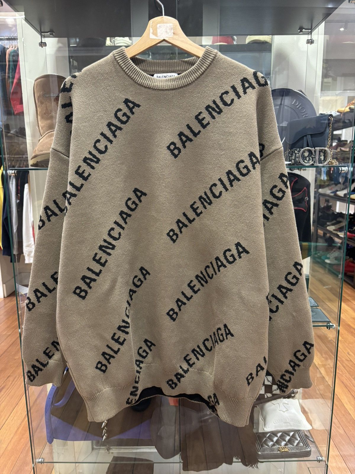 Balenciaga Balenciaga Repeat Knit Sweater Size US L / EU 52-54 / 3 - 1 Thumbnail