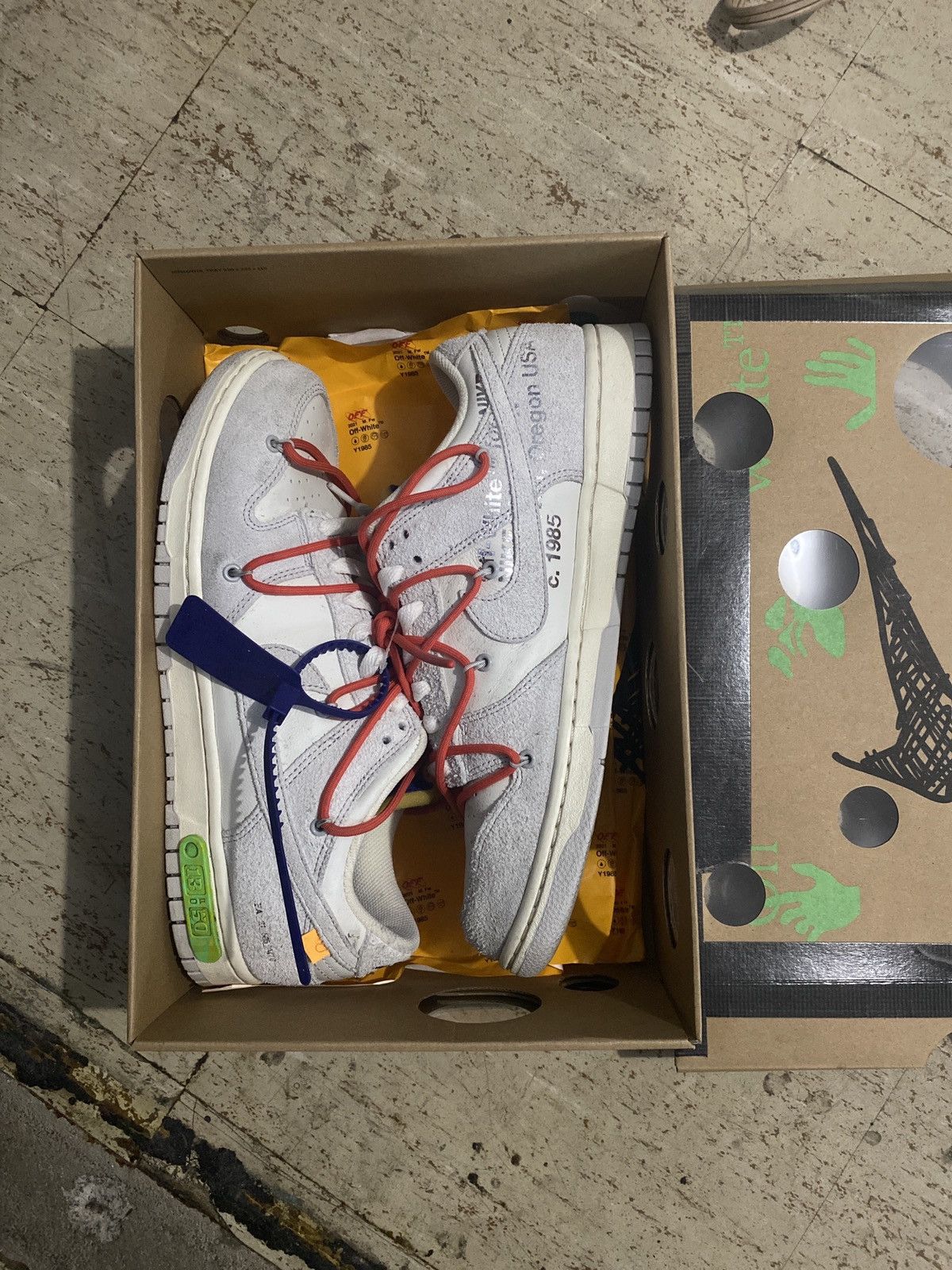 Nike SB Koston 1 x Fragment Design 628983-114 White Leather Men’s Size 9.5 Nike Nike SB Koston 1 x Fragment Design 628983-114 White  main image 2