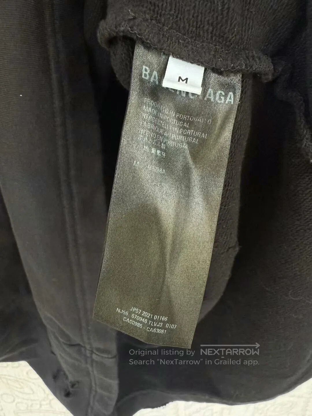 Balenciaga balenciaga double b distressed hoodie size medium. Size US M / EU 48-50 / 2 - 3 Thumbnail