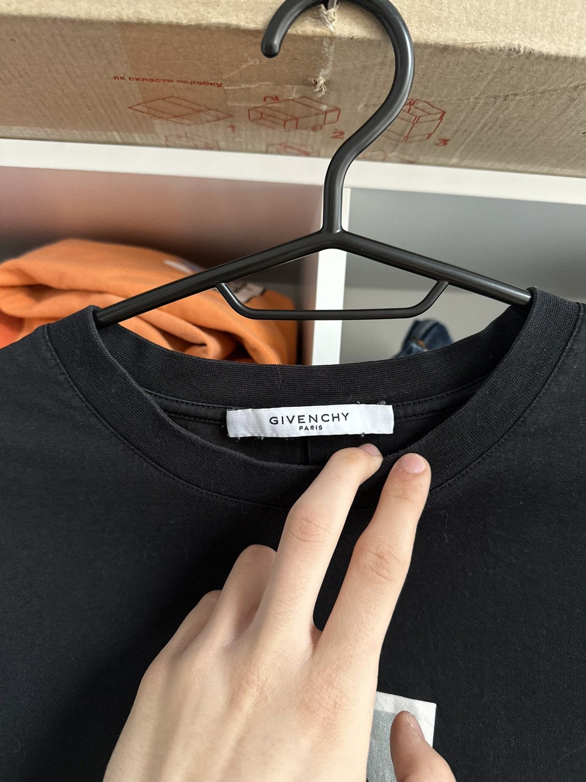 Givenchy 🔥GIVENCHY WOMAN PORTRAIT LOGO FACE T-SHIRT🔥 Size US S / EU 44-46 / 1 - 8 Thumbnail