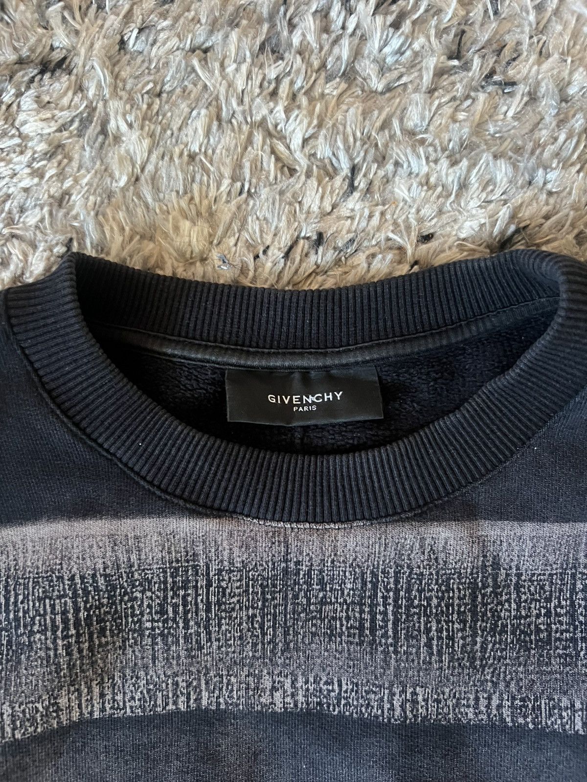 Givenchy RARE GIVENCHY AMERICAN FLAG SWEATSHIRT OFFER OR TRADE Size US XS / EU 42 / 0 - 2 Thumbnail