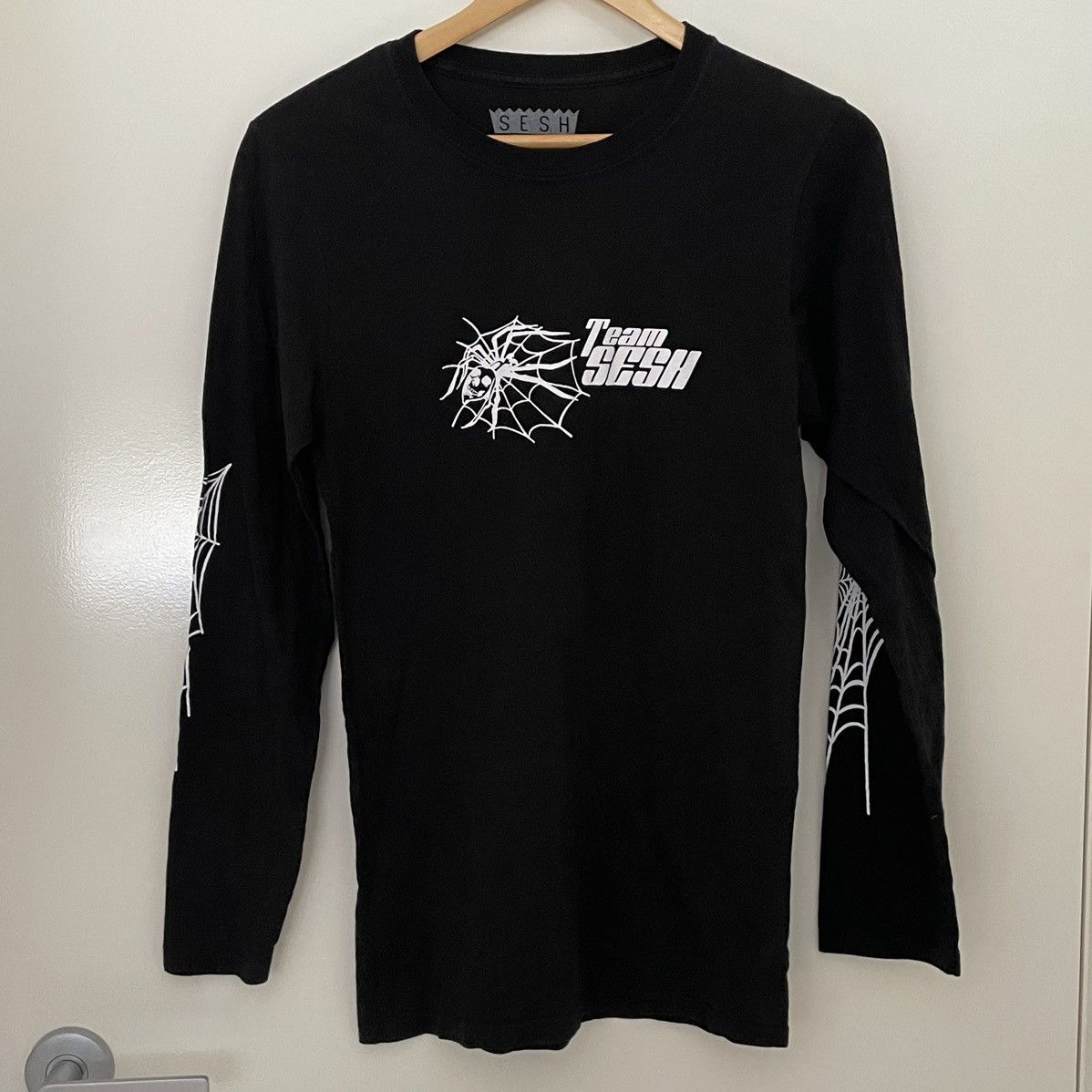 Bones × TeamSESH Teamsesh spider long sleeve tee Size US S / EU 44-46 / 1 - 1 Thumbnail