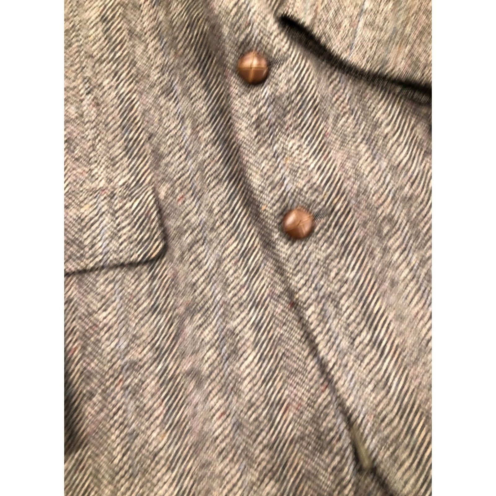 Vintage VINTAGE PalmBeach Sport Coat Jacket Brown & Gray Herringbone Wool Tweed 44 Chest 30 L Long Notch Lapel Two-Button Single-Breasted Mens Regular Classic Size US S / EU 44-46 / 1 - 6 Thumbnail