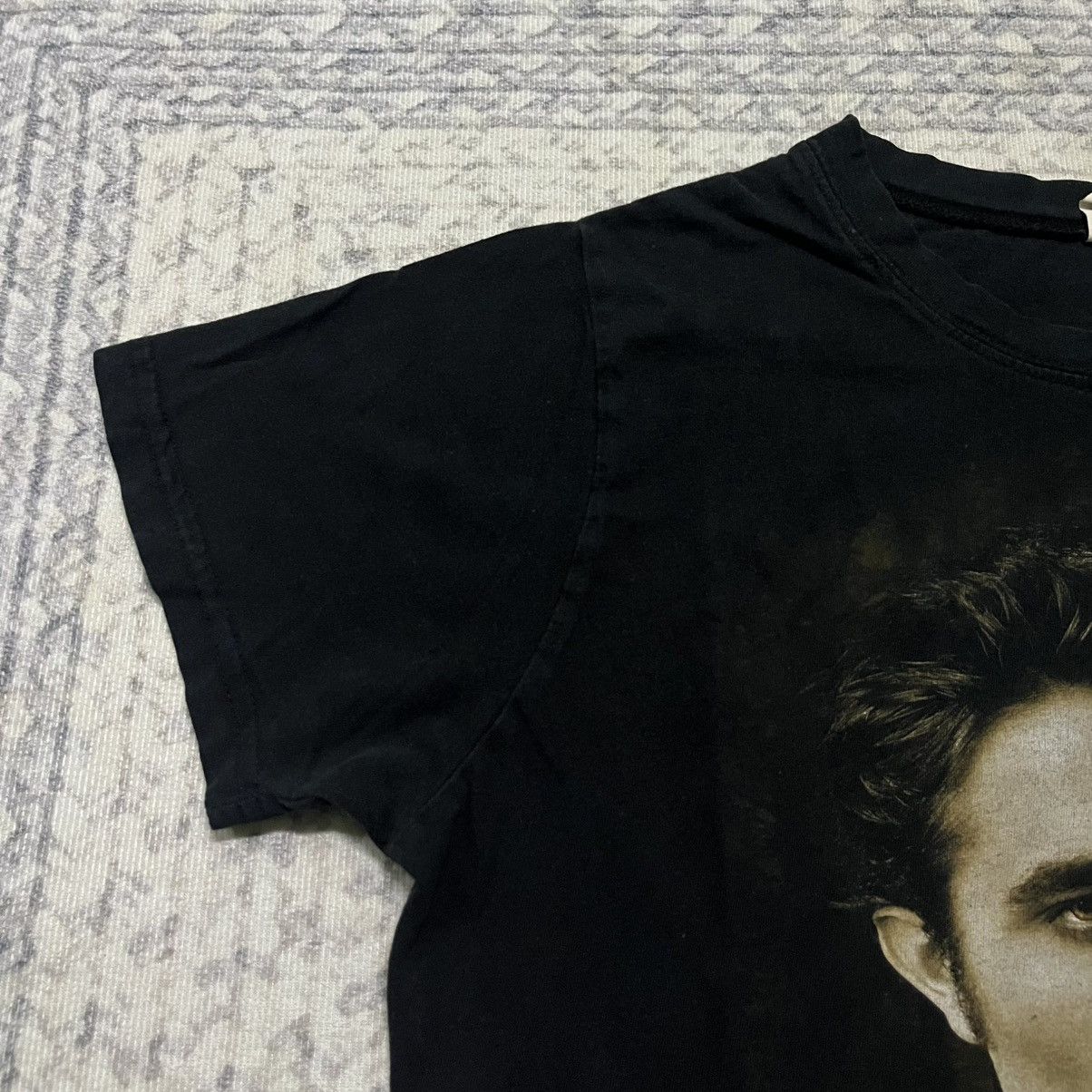 Band Tees Rare Vintage Twilight Saga New Moon Movie Tees Size US XS / EU 42 / 0 - 5 Thumbnail