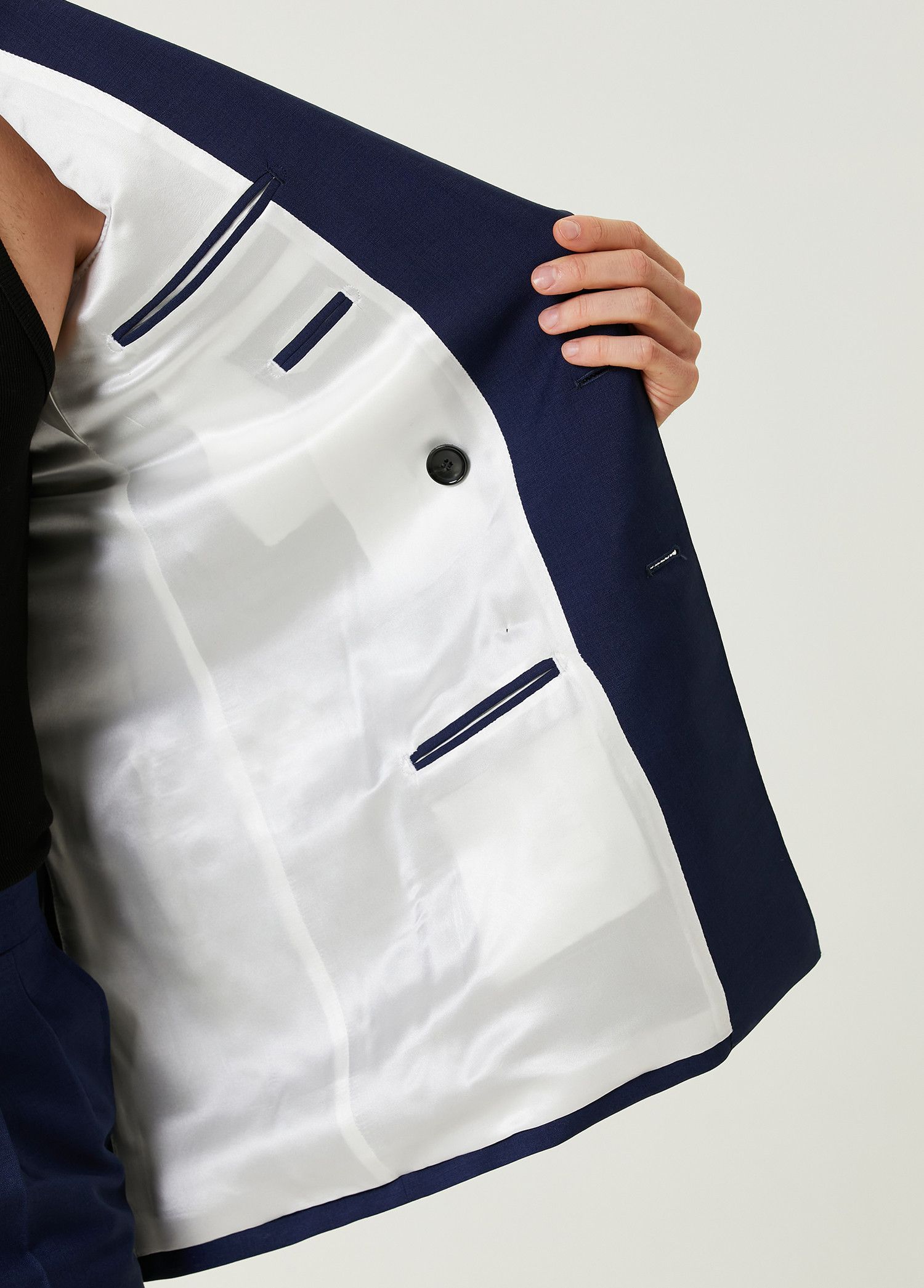 Bally o1y1224 Double Breasted Silk Blazer in Navy Size US M / EU 48-50 / 2 - 9 Thumbnail