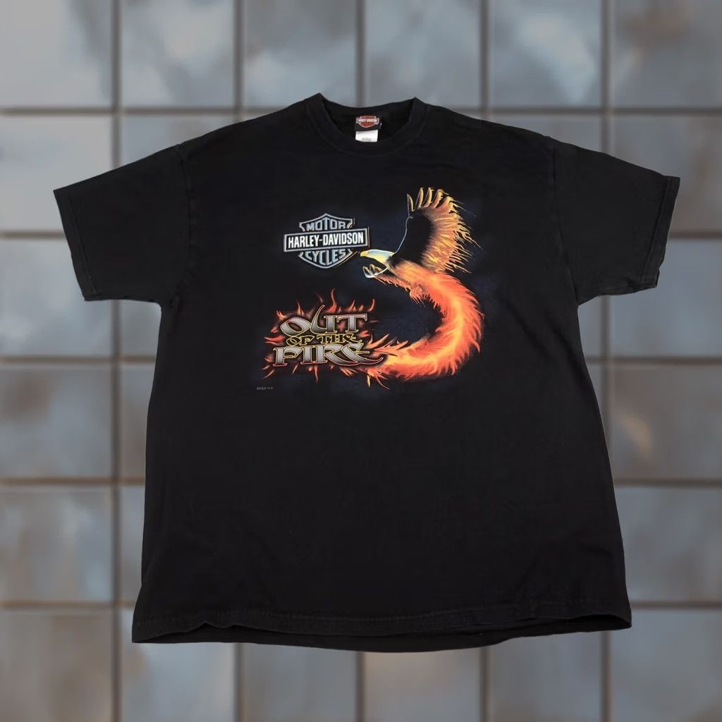 Harley Davidson VINTAGE Harley-Davidson Shirt Mens XL Black Out of the Fire Eagle Made USA 2001 Size US XL / EU 56 / 4 - 1 Thumbnail