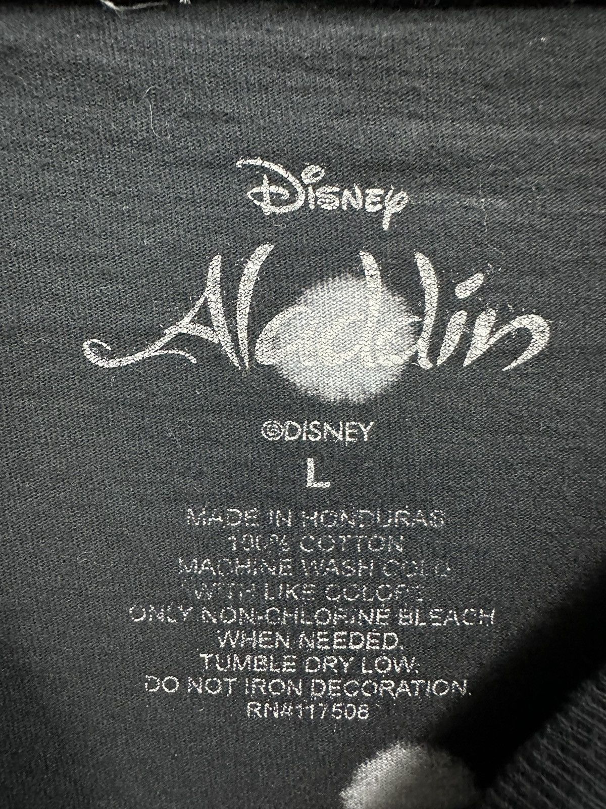 Cartoon Network × Disney Disney Aladdin Full Print Tshirt A556 Size US L / EU 52-54 / 3 - 6 Thumbnail