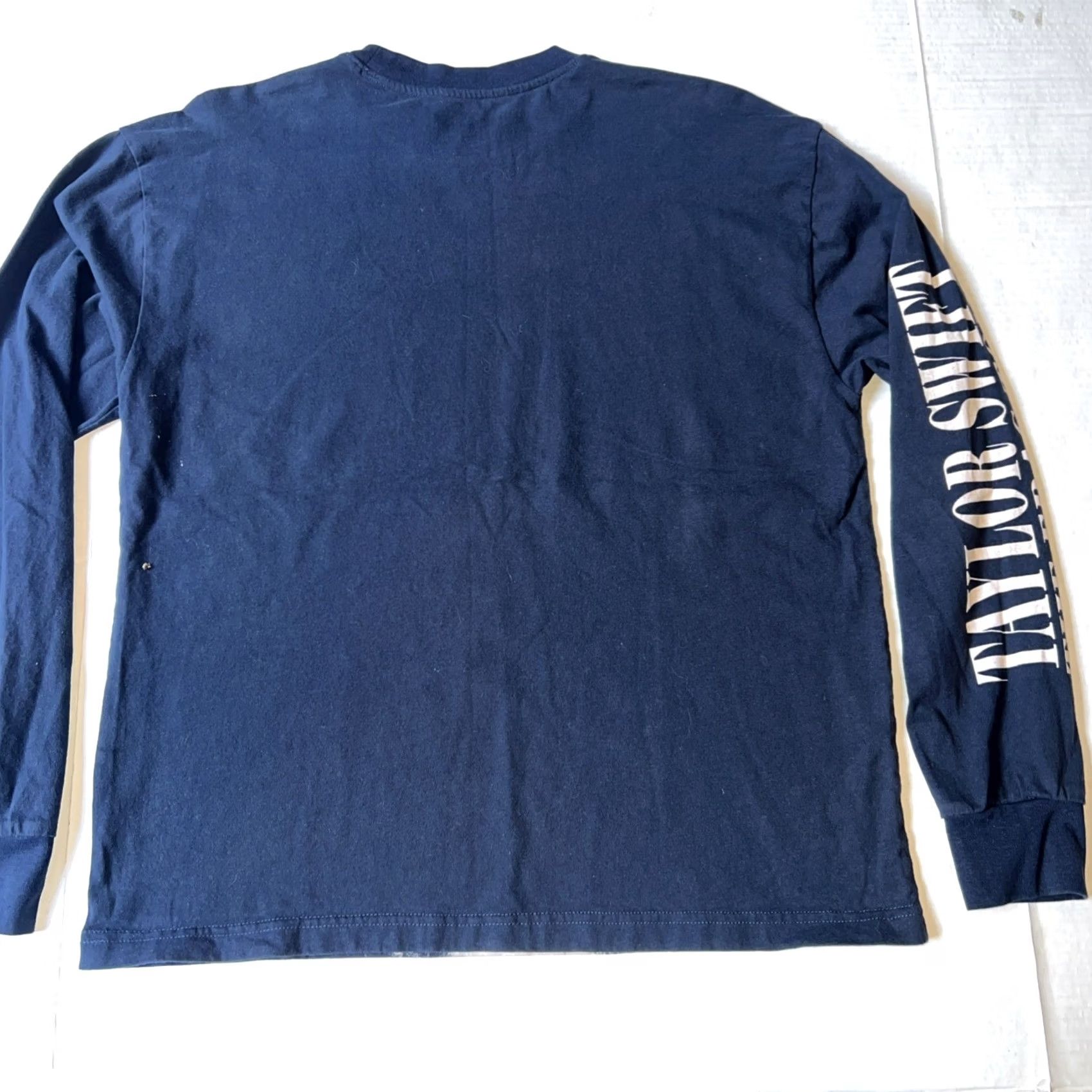 Vintage VINTAGE Official Taylor Swift The Eras Live L/S Concert Tour Shirt Adult Small Gray New Size US S / EU 44-46 / 1 - 6 Thumbnail