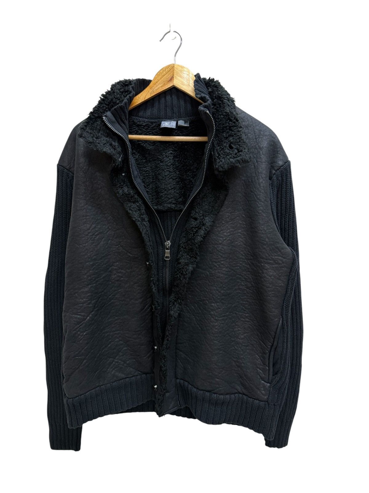 Armani Exchange Armani Exchange Black faux fur knit Jacket Size US L / EU 52-54 / 3 - 1 Thumbnail
