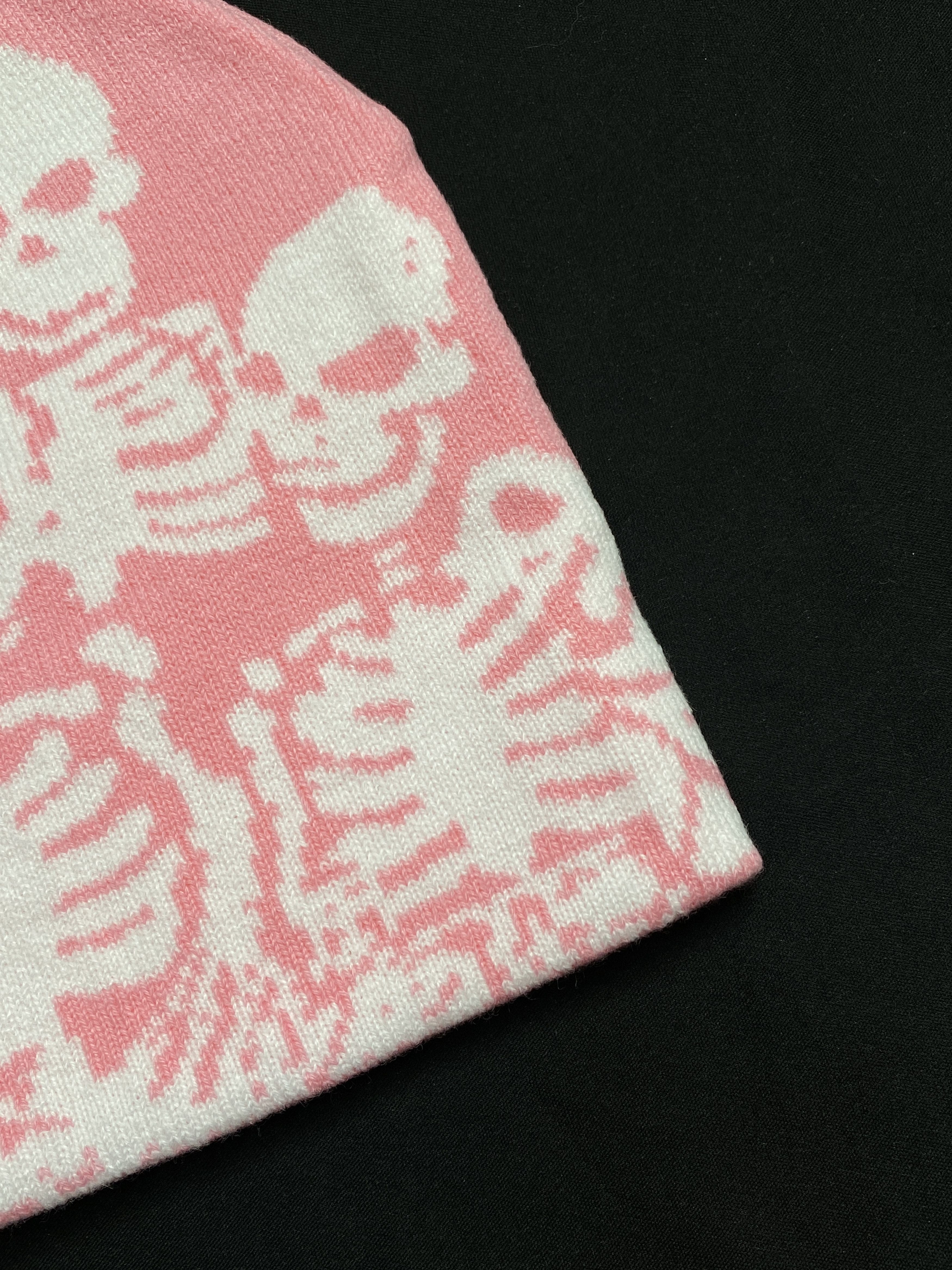 Japanese Brand Rare Skeleton Graphic design No Cuff Knit Pink Beanie OS Size ONE SIZE - 5 Thumbnail