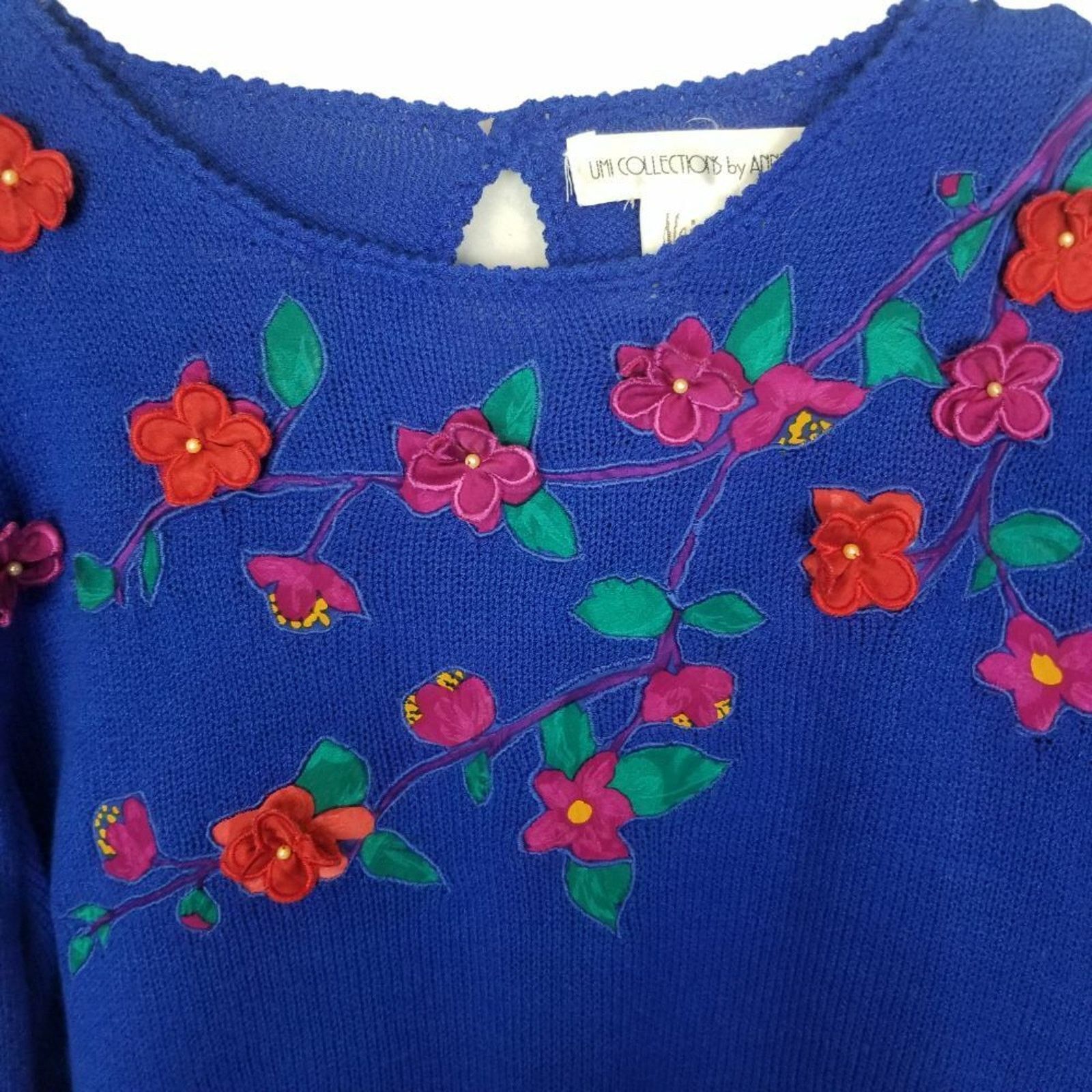 Neiman Marcus VTG Annie Crimmins Umi Collections Sweater Floral Applique Size M / US 6-8 / IT 42-44 - 2 Thumbnail
