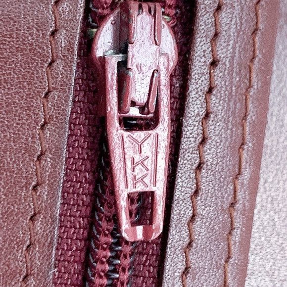 Cartier Cartier Les Must de Cartier Burgundy Leather Calfskin Clutch Size ONE SIZE - 10 Thumbnail