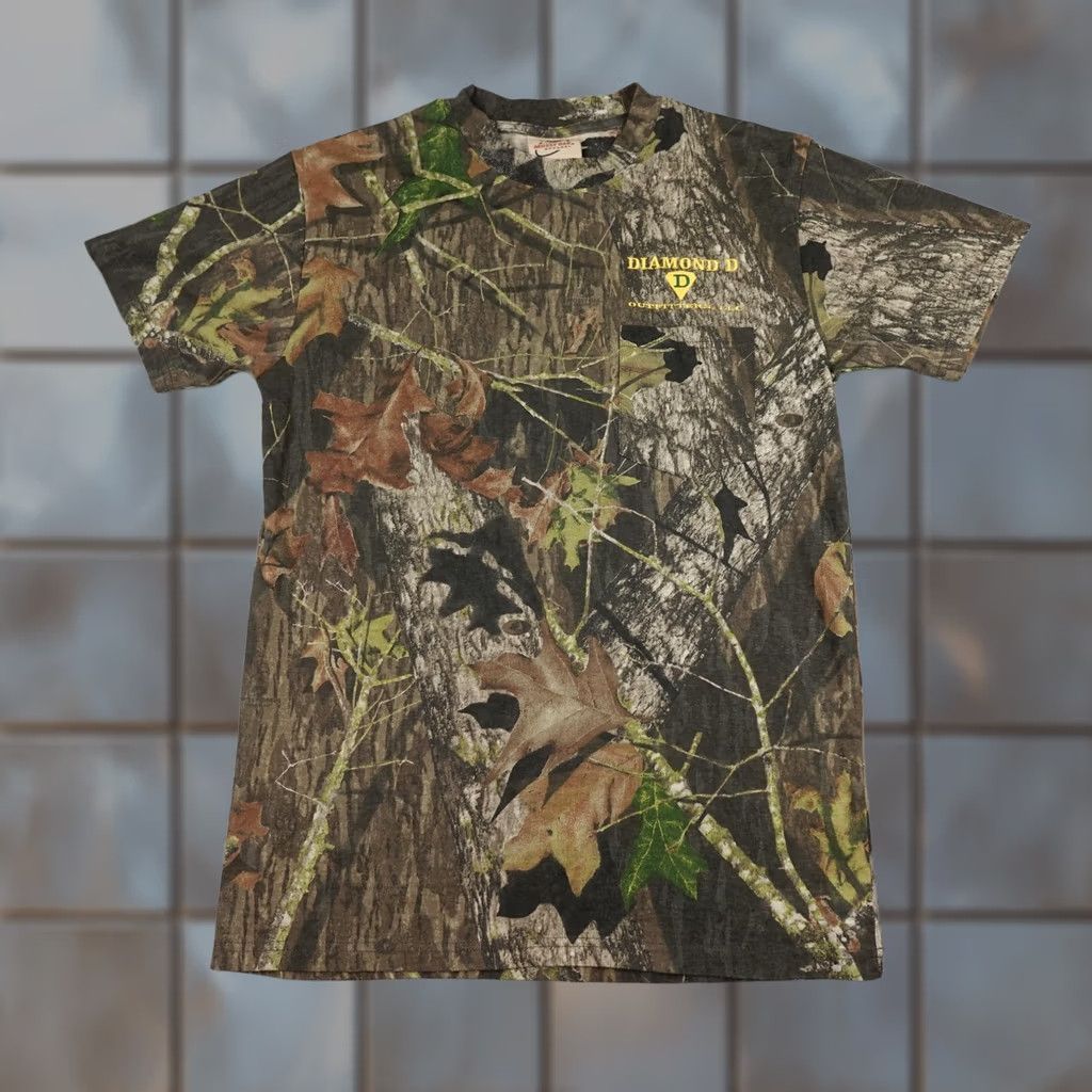 Vintage Mossy Oak Shirt Mens Medium Camouflage Diamond D Outfitters Pocket Tee Hunting Size US M / EU 48-50 / 2 - 1 Thumbnail
