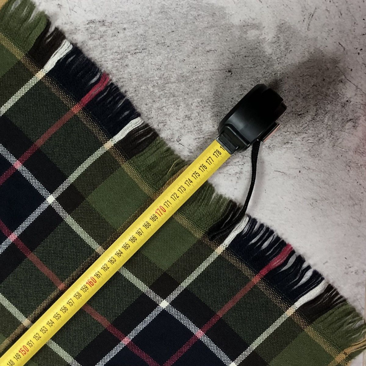 Barbour Barbour Tartan Scarf Extra Fine Merino Wool Size ONE SIZE - 21 Thumbnail
