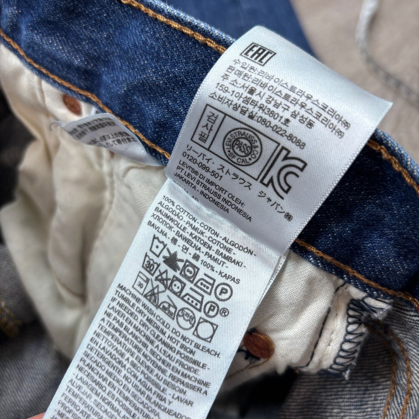 Levi's Levi's 501 Button Fly Straight Leg Jeans Men's 36x30 Size US 36 / EU 52 - 9 Thumbnail