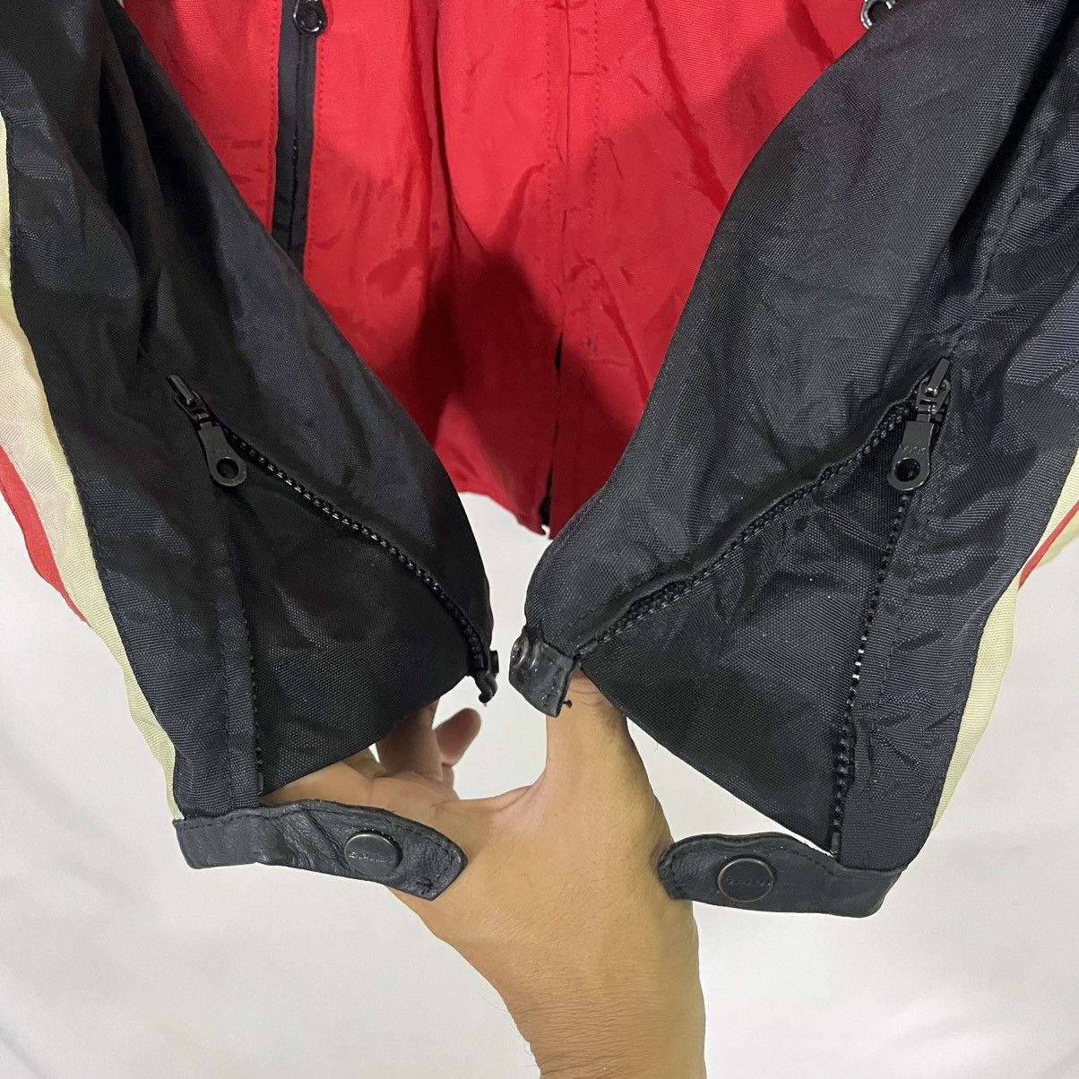 Vintage VINTAGE SPIDI LEATHER 77 HARDSHELL PAD PATCHES RACING JACKET Size US M / EU 48-50 / 2 - 5 Thumbnail