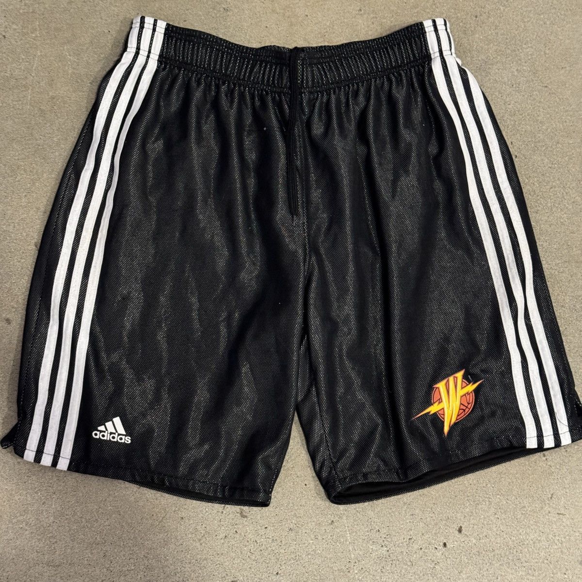 Adidas × NBA × Vintage Golden State Warriors Team Issued Authentic Warm-Up Shorts Size US XL / EU 56 / 4 - 1 Thumbnail