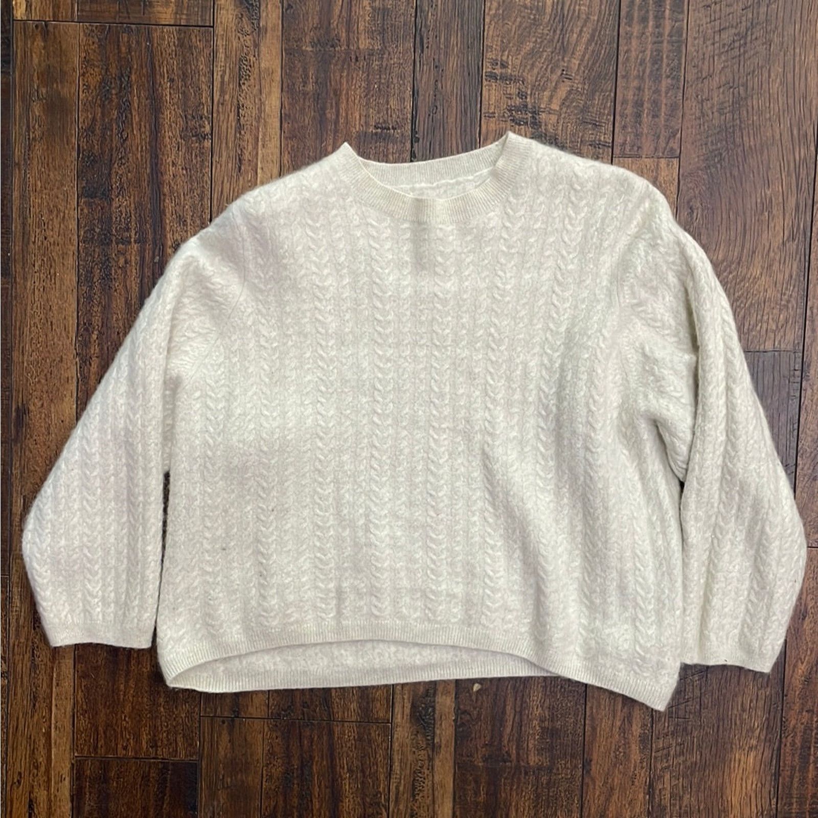 Vintage Cashmere Sweater S Size S / US 4 / IT 40 - 1 Thumbnail