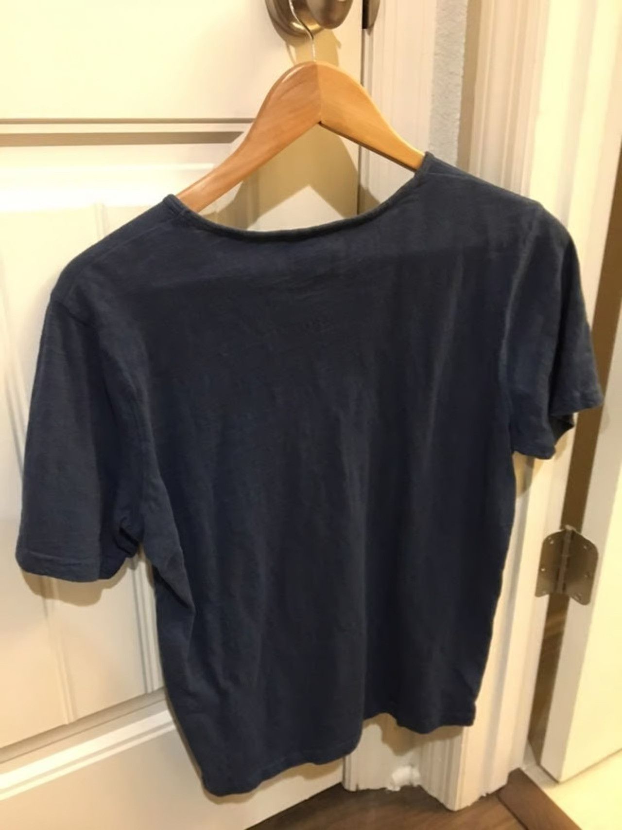 I.N.C INC International Concepts Men's Blue V-Neck T-Shirt Size US S / EU 44-46 / 1 - 4 Thumbnail